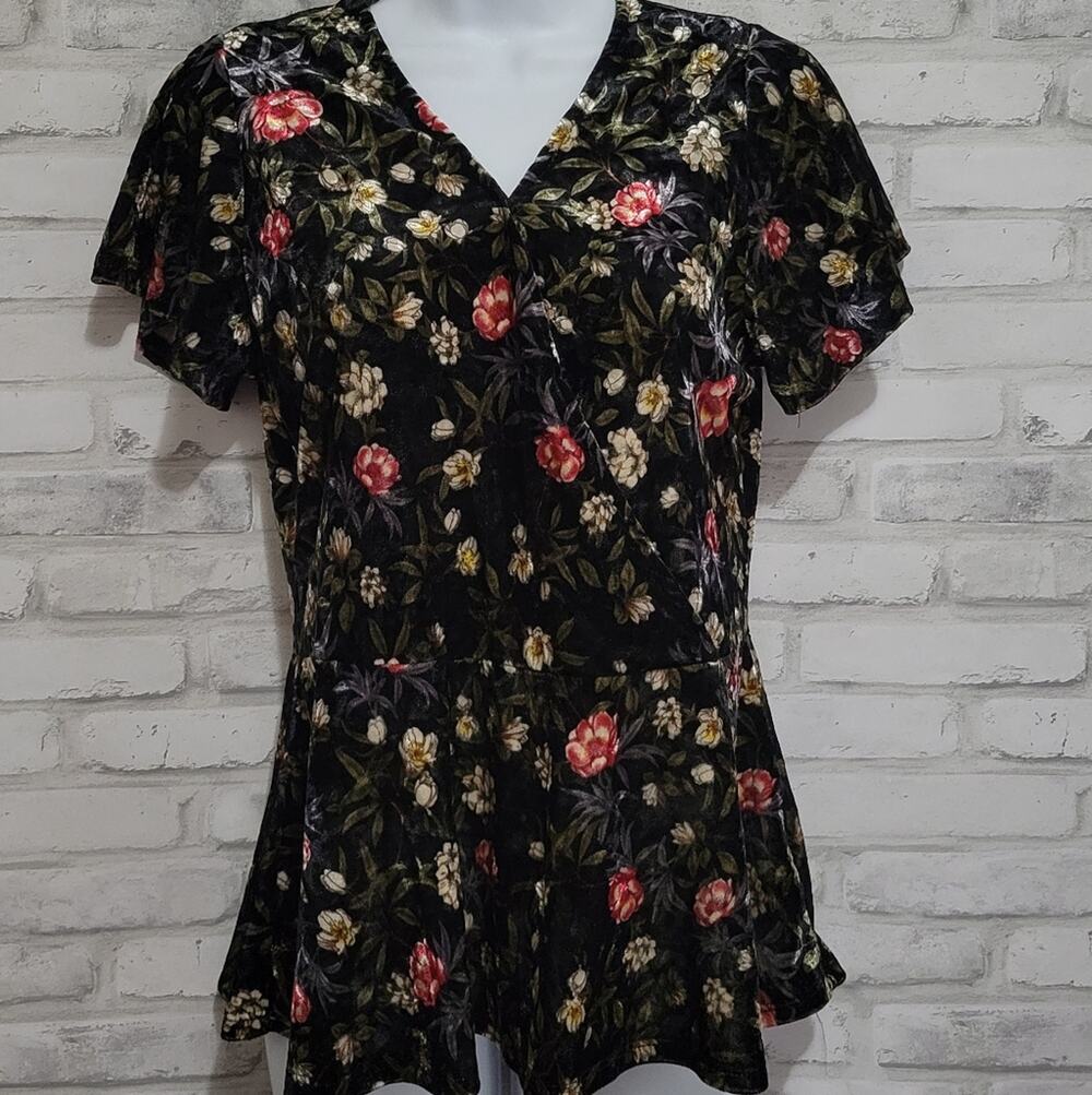 Ginger G Floral Crushed Velvet Peplum Womens Blouse